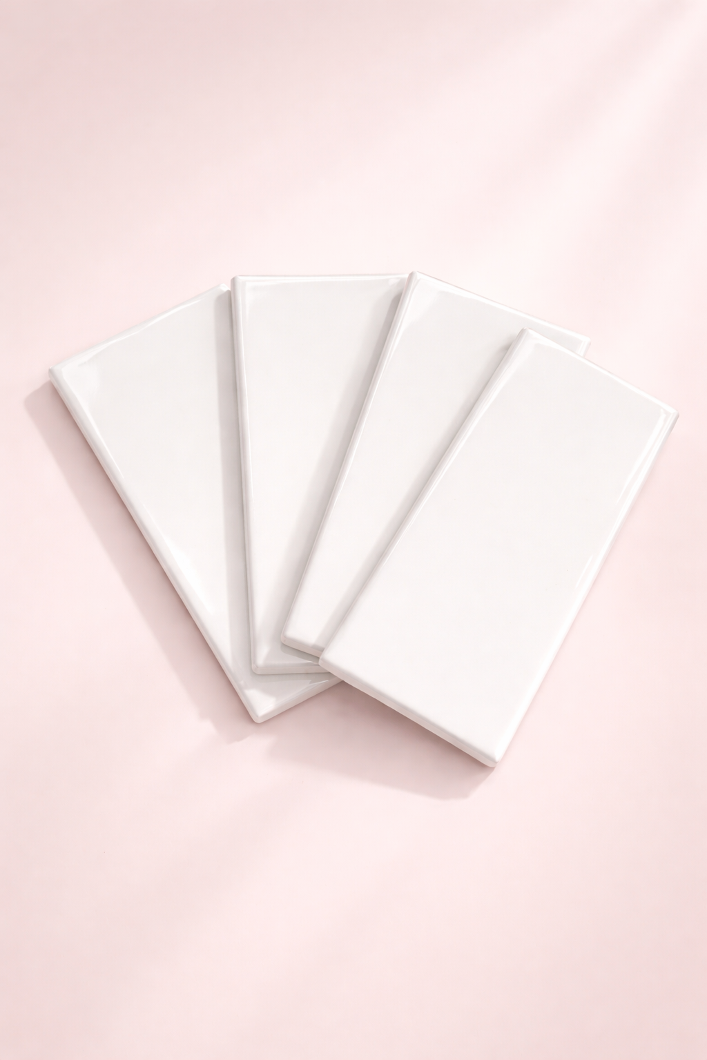 Lash Tile